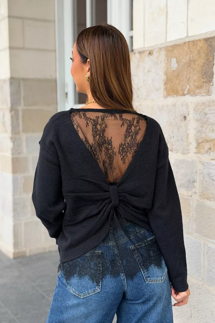 Pull Raquel Noir