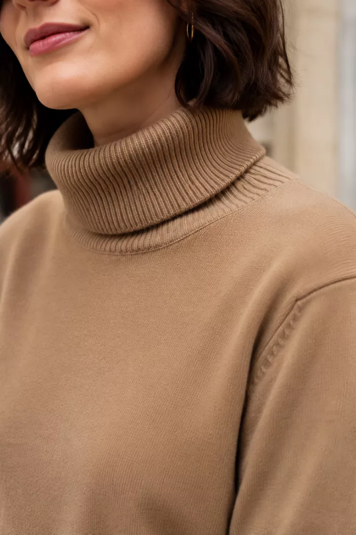 Pull Yuna Camel