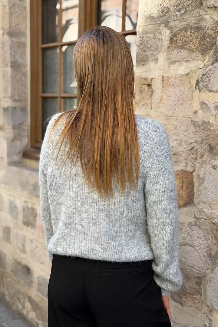 Pull Laurena Gris