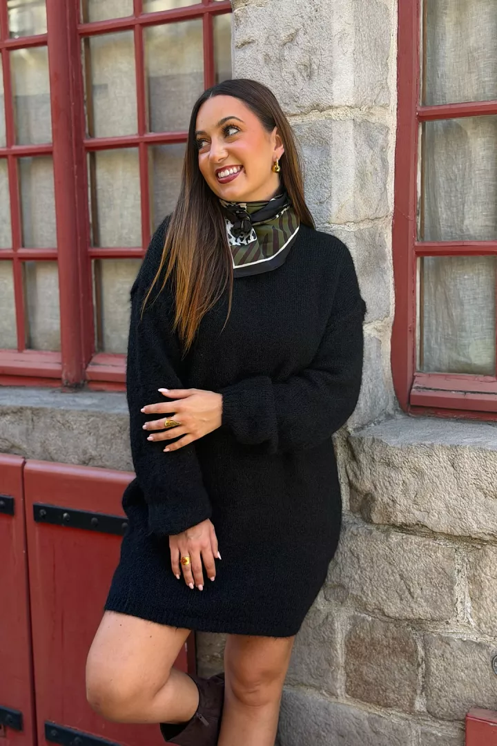 Robe Pull Selly Noir