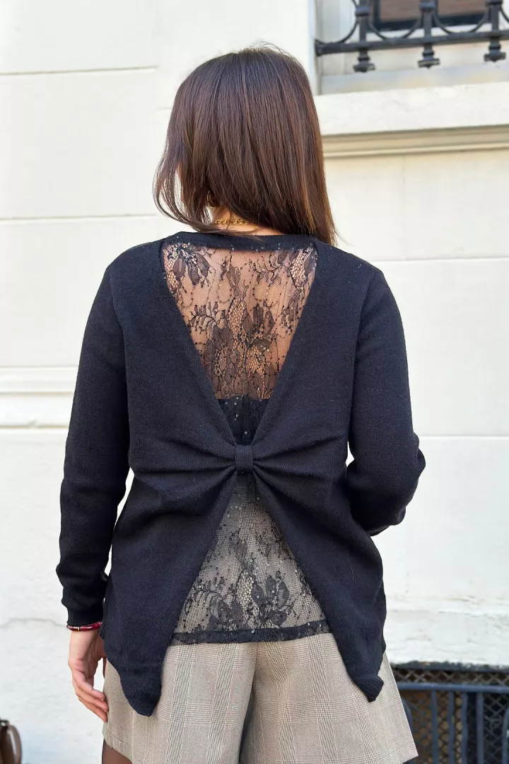 Pull Nyla Noir